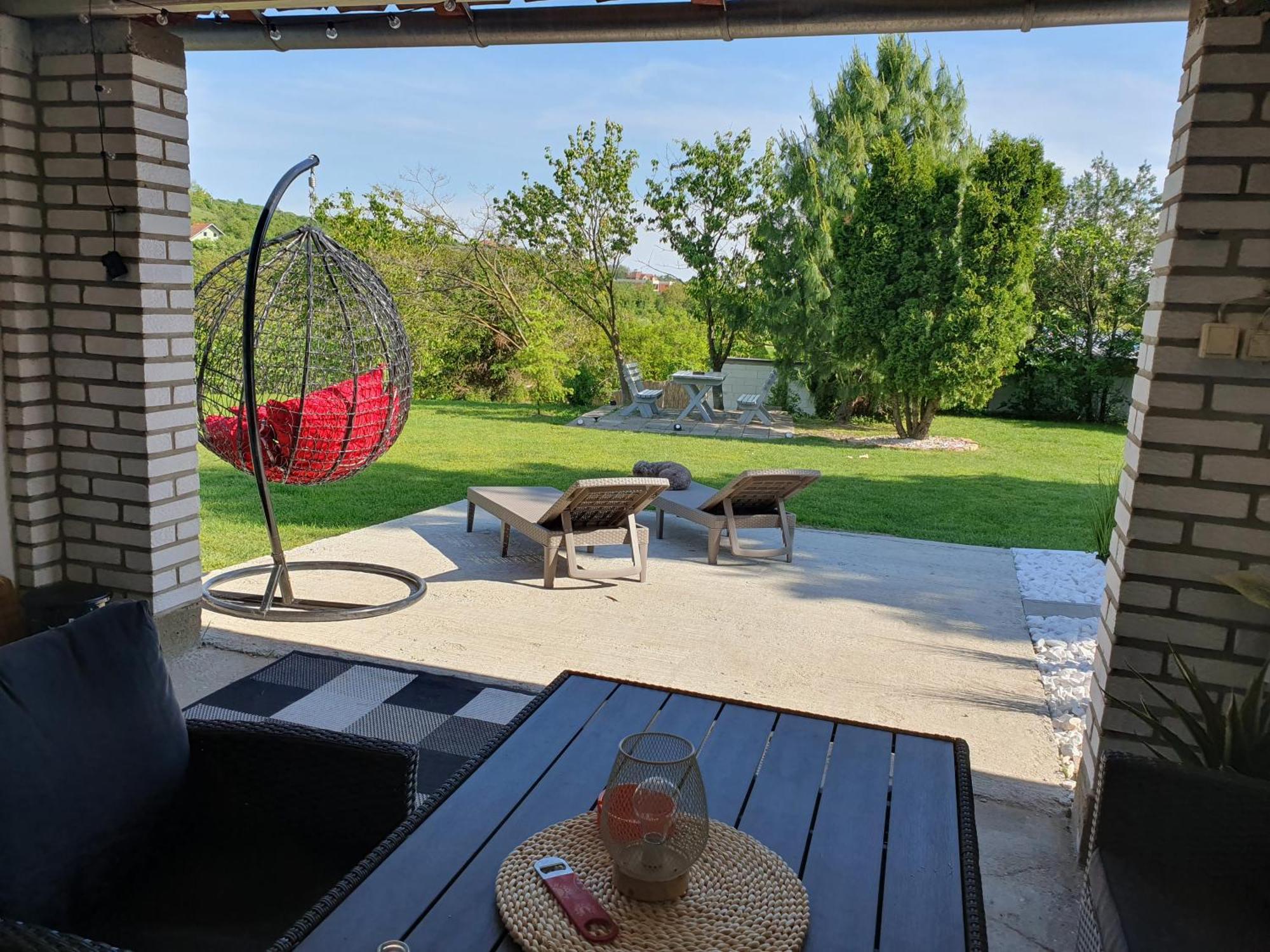 Afrodita Apartment Vrdnik Zewnętrze zdjęcie